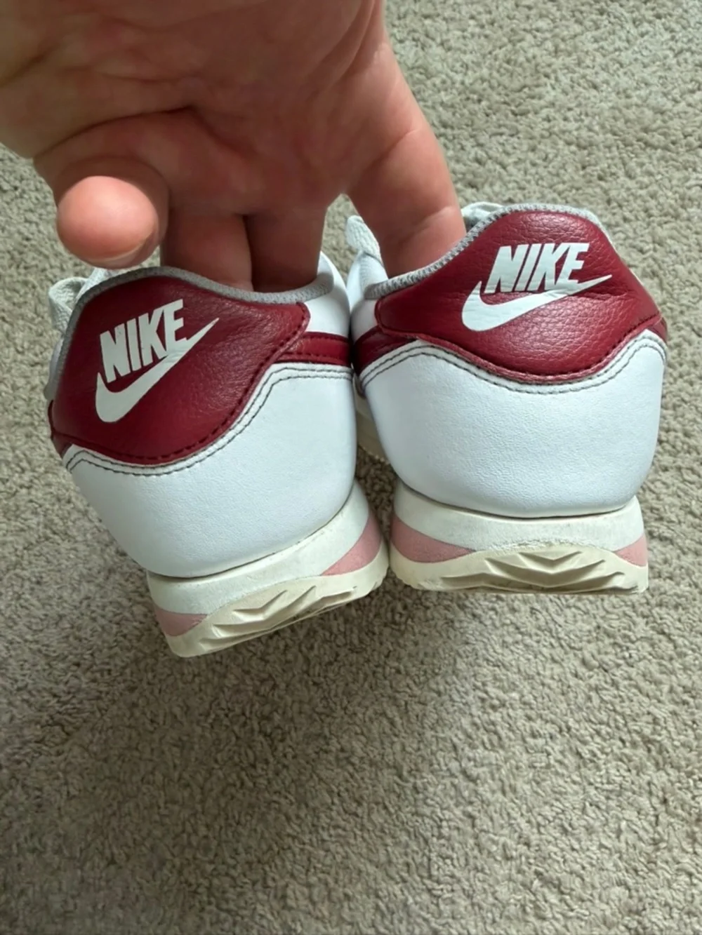 Nike Cortez Womens Size 8 White Gym Red Pink Leather Sneakers DN1791-103